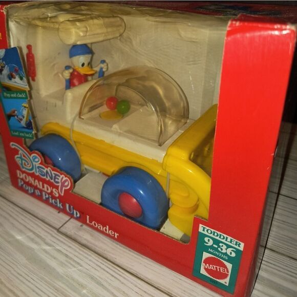 Disney Donald's Pop'n Pick Up Loader Toddler Kid Toy 9-36 Months Mattel 1992 NIB - Picture 9 of 10